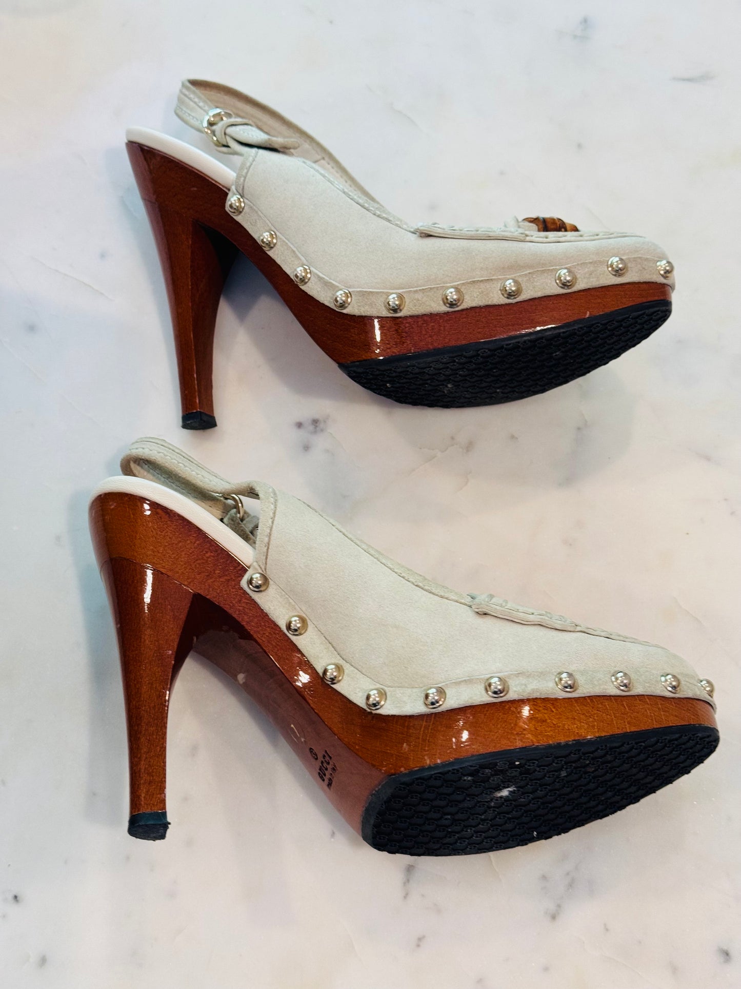 Vintage Gucci Beige Suede Bamboo Tassel Loafer Slingback Heels
