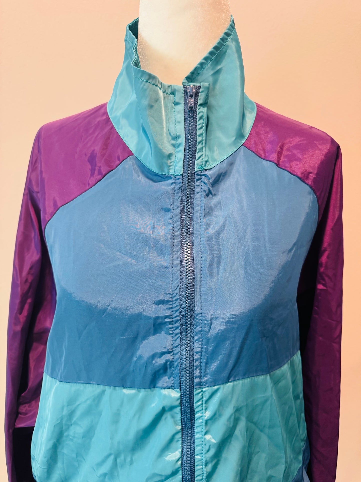 90's Lightweight Windbreaker Jacket