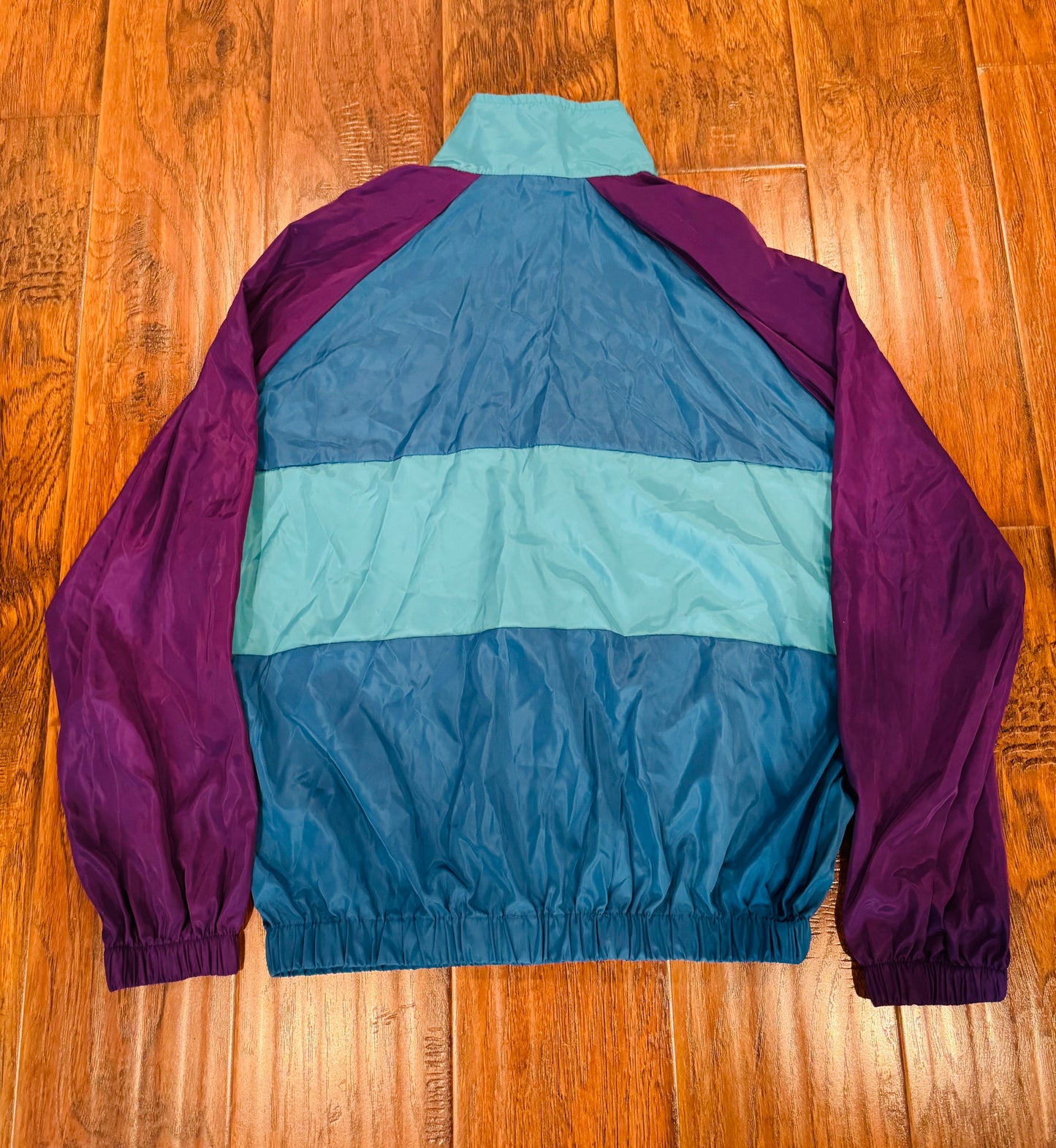 90's Lightweight Windbreaker Jacket