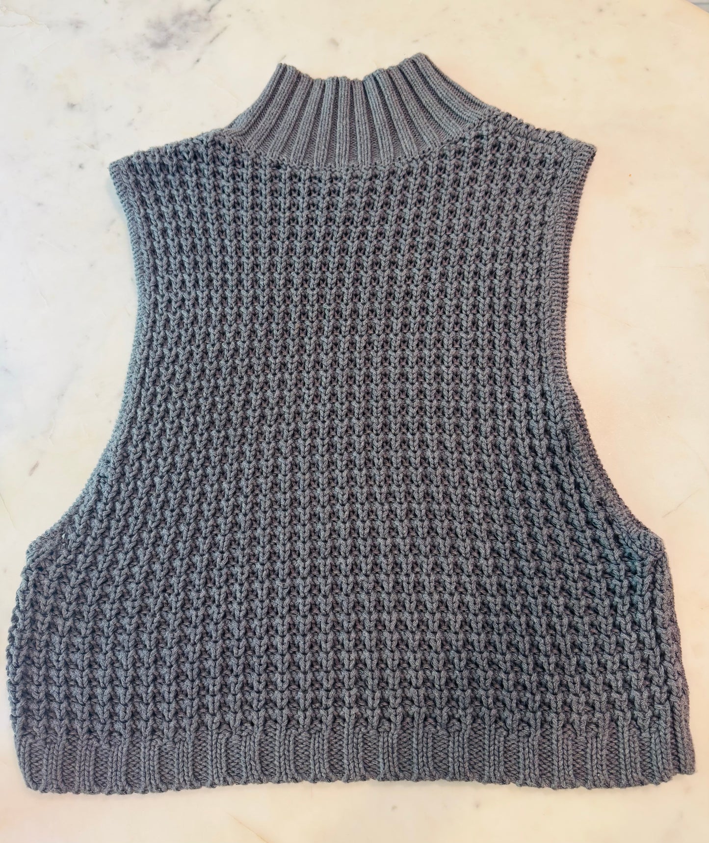 Cotton by Autumn Cashmere Mock Neck Sweater Vest