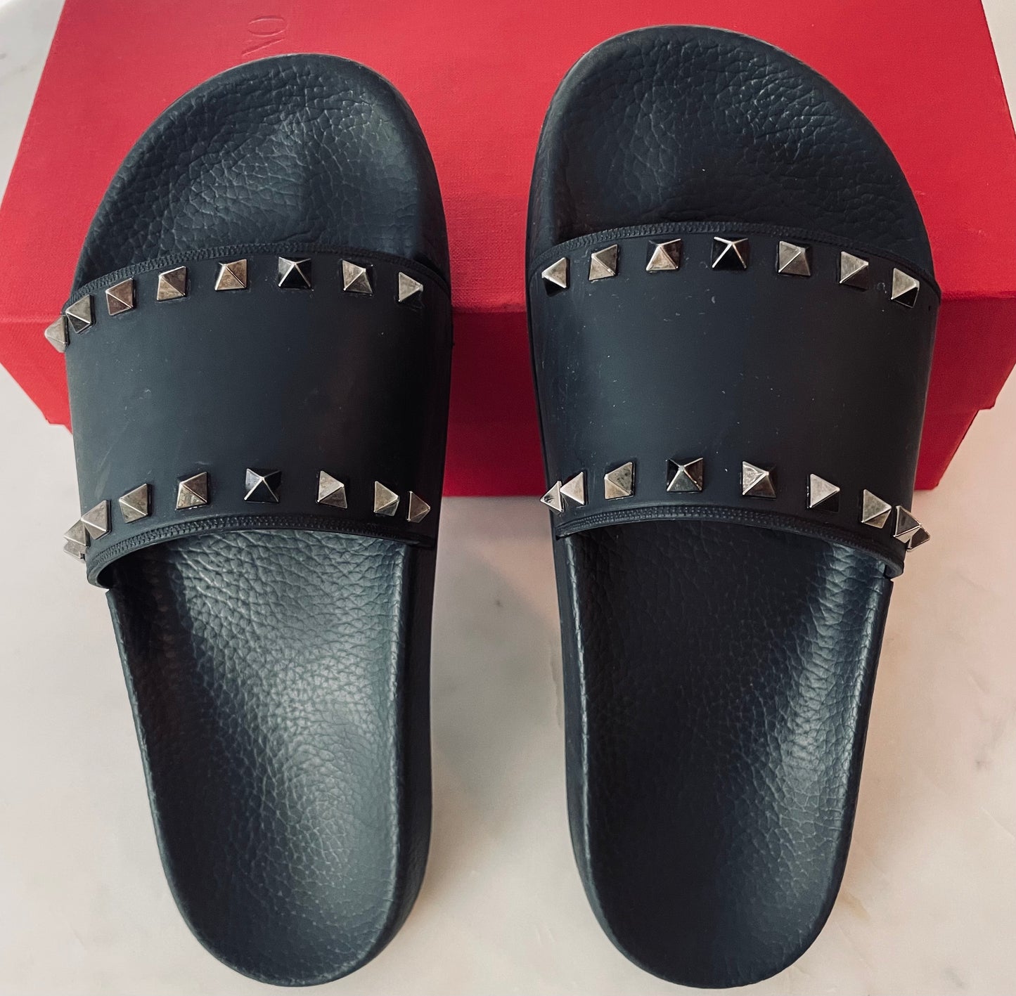 Valentino Garavani Rockstud Slide Sandals