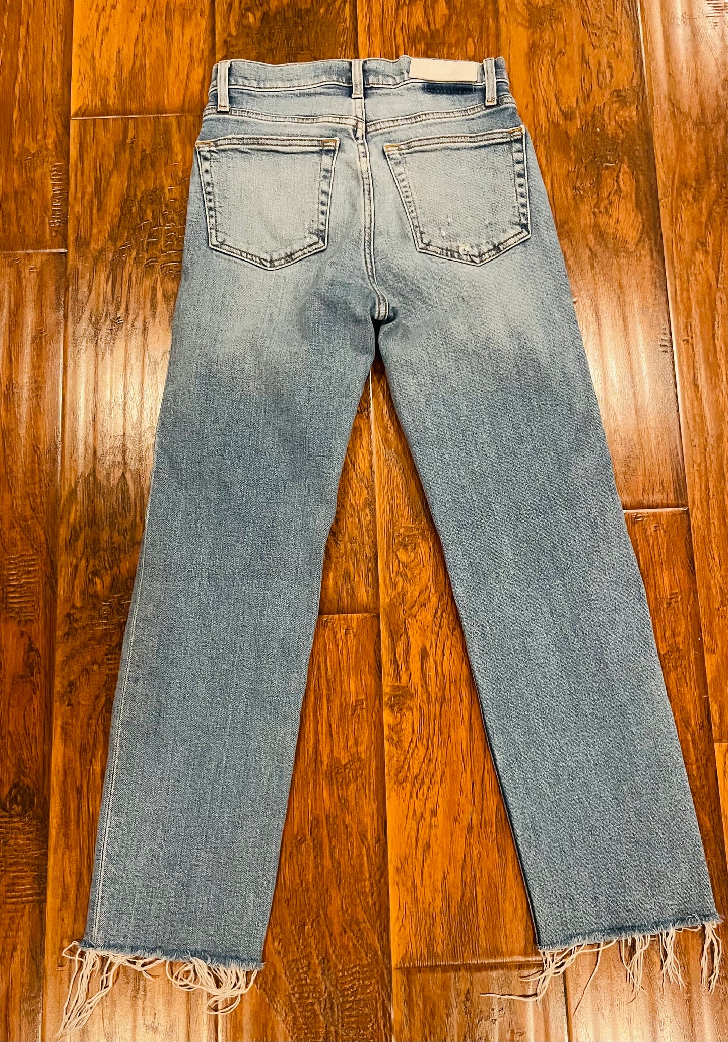 RE/DONE Mid-Rise 90's Ankle Crop Skinny Jeans
