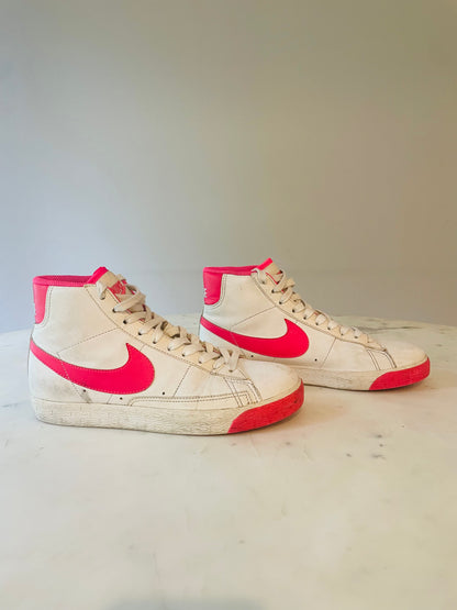 Vintage Nike Blazer Sneakers