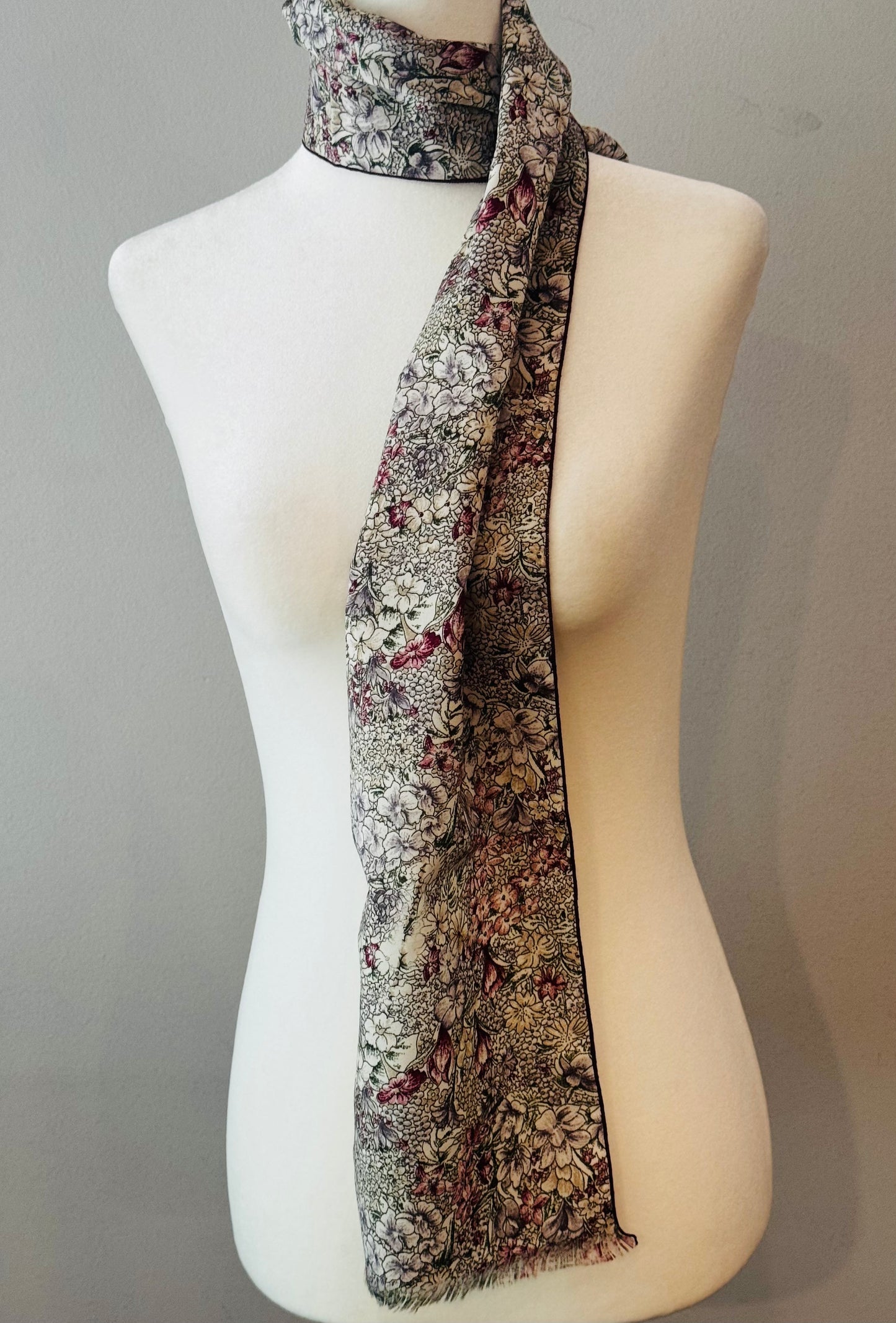 Vintage 1970s Floral Polyester Scarf