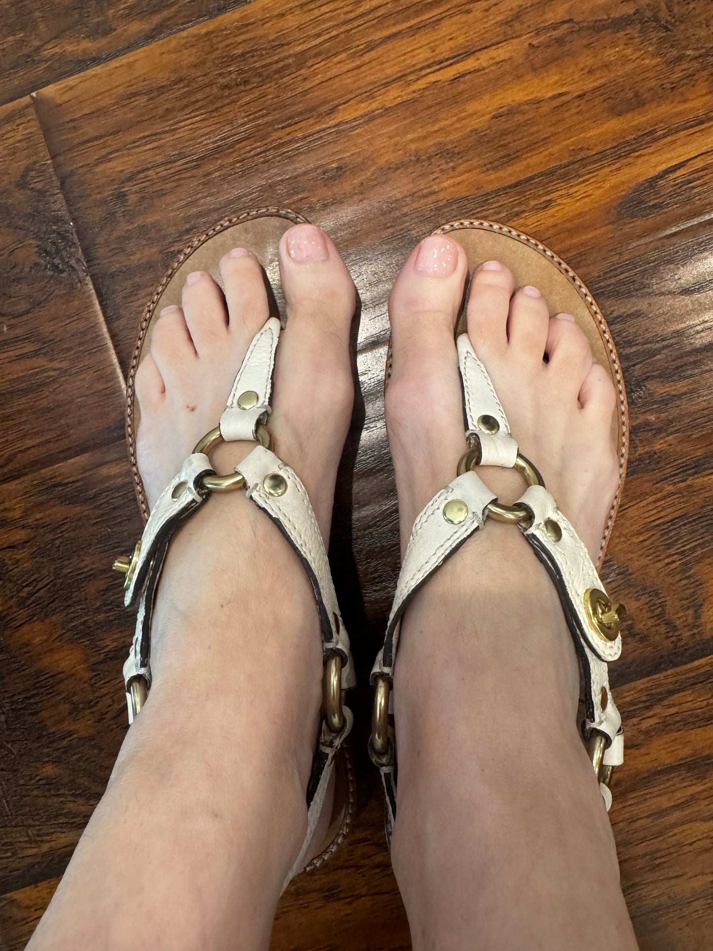 Vintage Coach White Leather Turnlock Thong Sandals