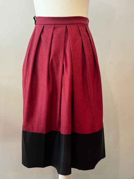 RARE Archival FENDI 2000s Virgin Wool & Leather Hem Skirt, Japan Archive