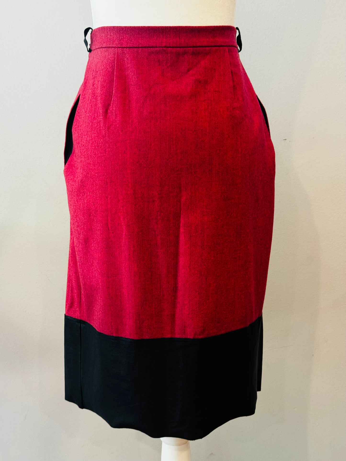 RARE Archival FENDI 2000s Virgin Wool & Leather Hem Skirt, Japan Archive