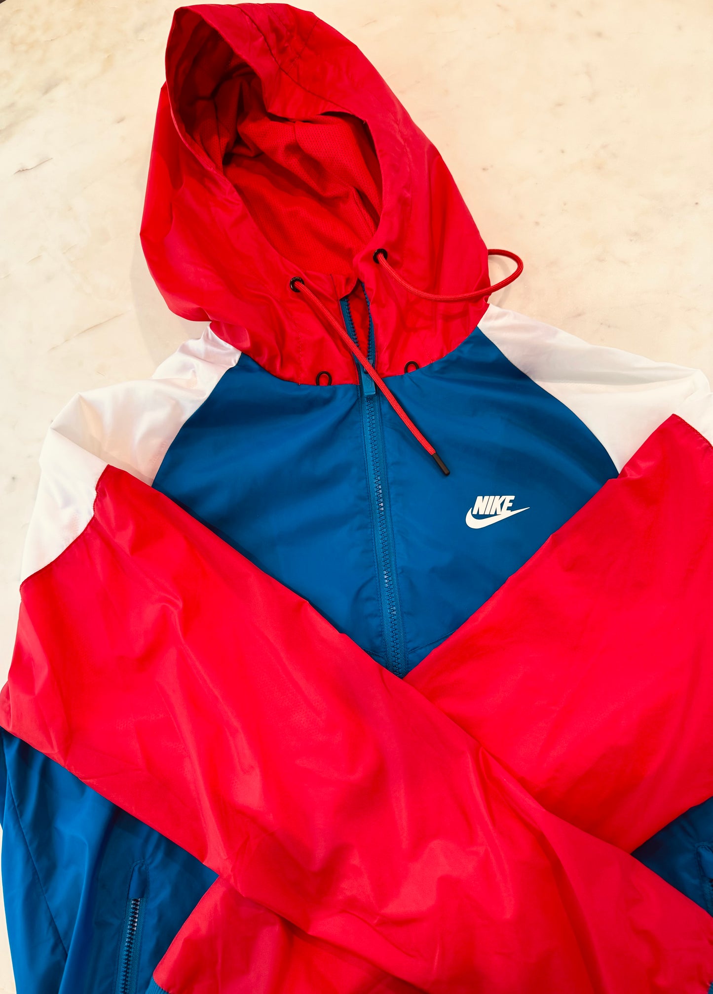 Retro 90s Nike Sportswear Windrunner Jacket Royal White Red Blue