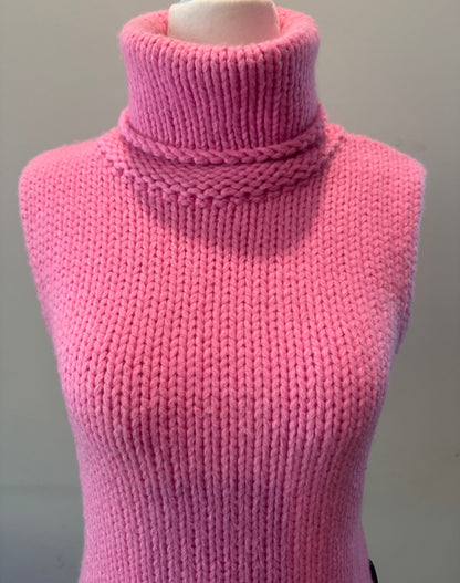 Vintage 1990s Versace Jeans Couture Pink Chunky Knit Turtleneck Sweater