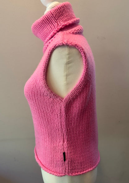 Vintage 1990s Versace Jeans Couture Pink Chunky Knit Turtleneck Sweater