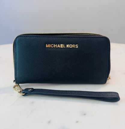 Michael Kors Jet Set Travel Large Continental Wristlet Wallet