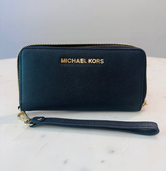 Michael Kors Jet Set Travel Large Continental Wristlet Wallet