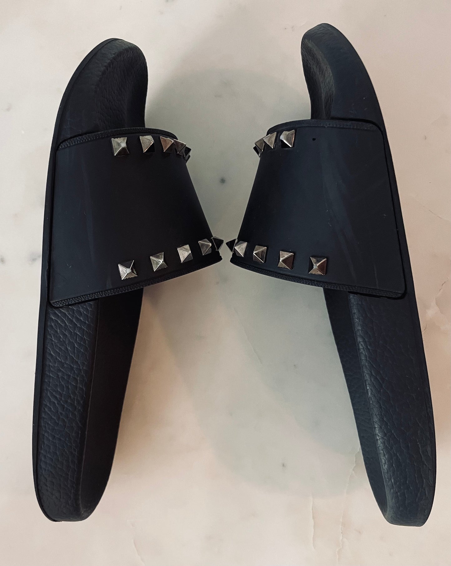 Valentino Garavani Rockstud Slide Sandals