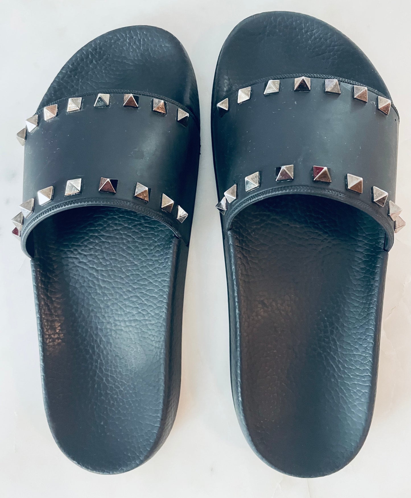 Valentino Garavani Rockstud Slide Sandals