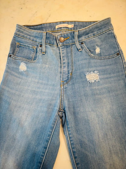 Levi’s 721 High Rise Skinny Jeans