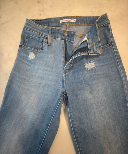 Levi’s 721 High Rise Skinny Jeans