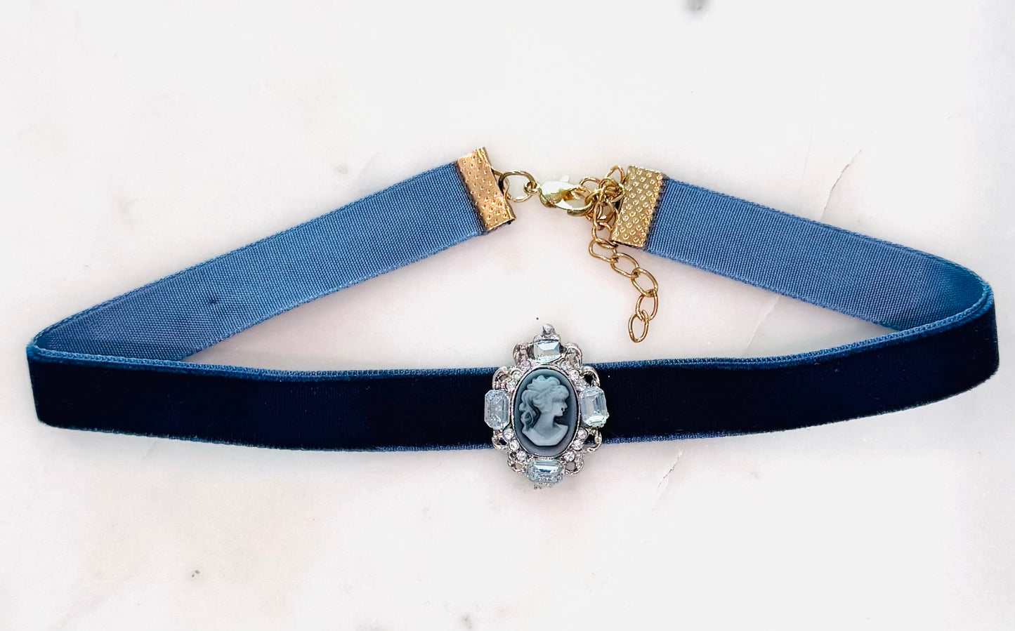 Vintage Velvet Cameo Choker