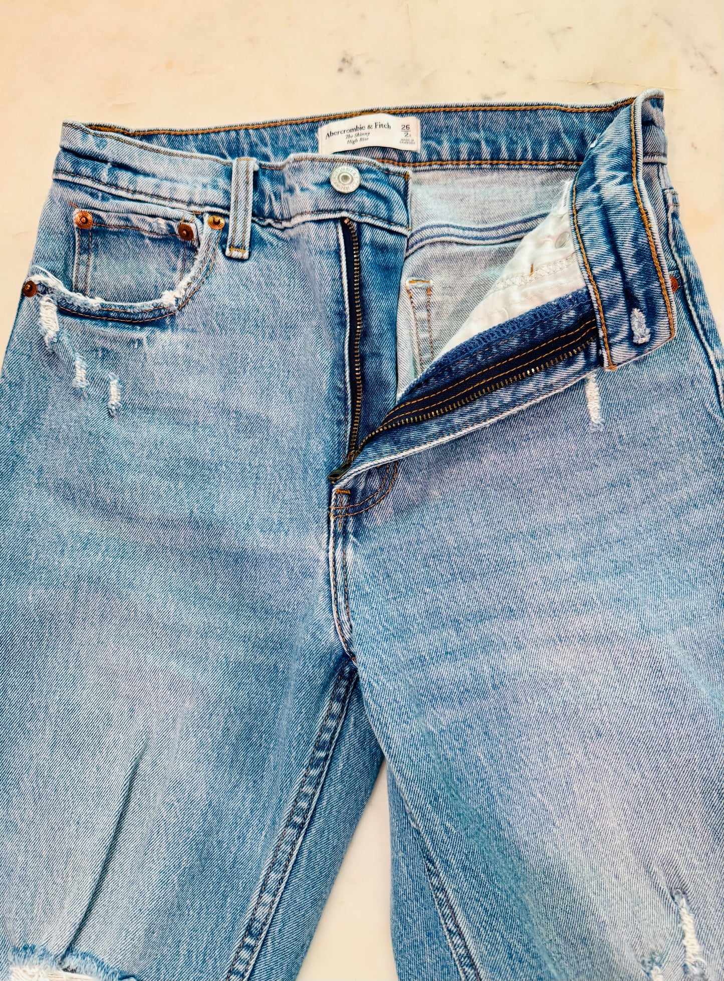 Vintage Y2K Grunge Distressed Abercrombie Skinny Jeans