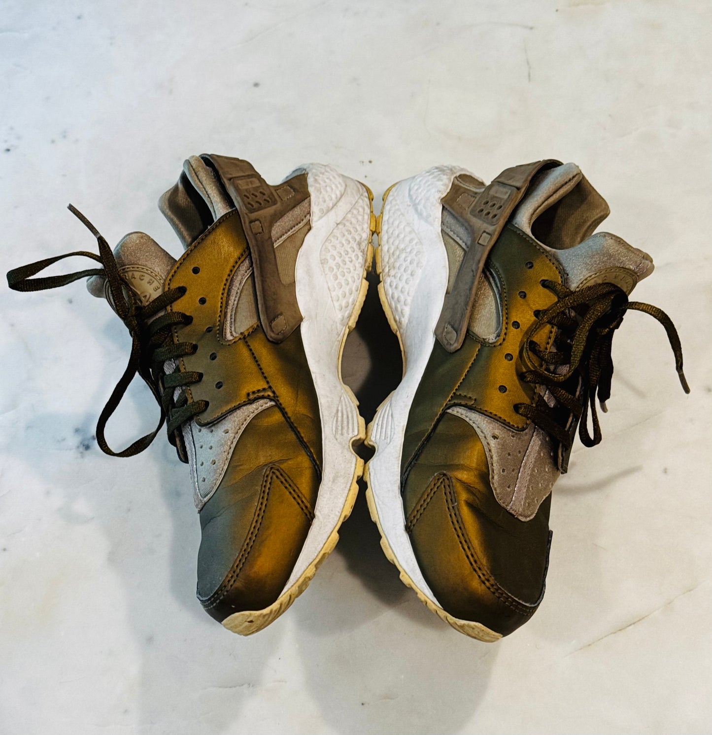 Vintage Nike Air Huarache Sneakers